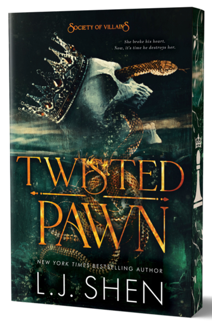 Twisted Pawn (Deluxe Edition) - (Society of Villains)  (Paperback)